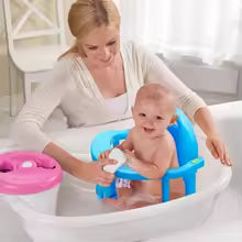 Siege bebe pour bain maman fait douche bebe ergosiege