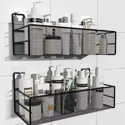 étagère pour salle de bain noir avec plein produits dessus designespace
