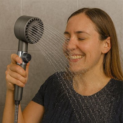 Pommeau de douche haute pression avec-mode-jet-eau-pluie-plus-bouton-marche-arrret-ecoflow