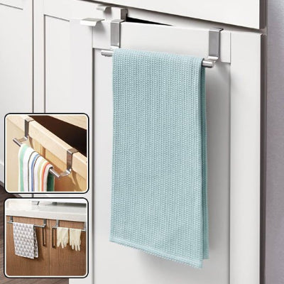 Porte serviettes Simple installe sur porte cuisine Elegance