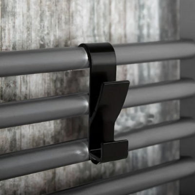 porte serviettes simple noir accroche sur radiateur Elegance Inox